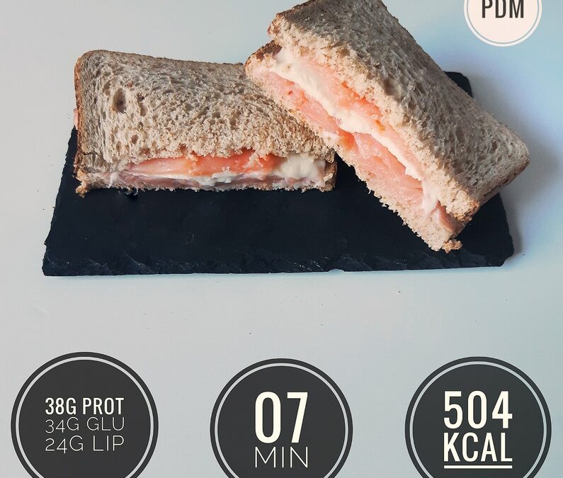 Croque monsieur au saumon fumé rapide