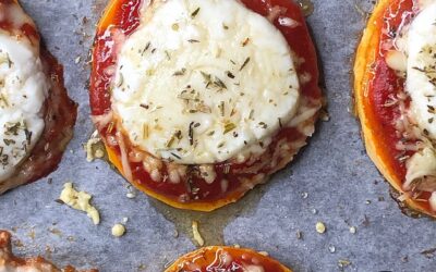 Pizzas de patate douce au chèvre-miel healthy
